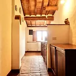 Buonsignori - Wine & Olive Oil Farm Corsano (Tuscany)