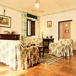 Daire Buonsignori - Wine & Olive Oil Farm *